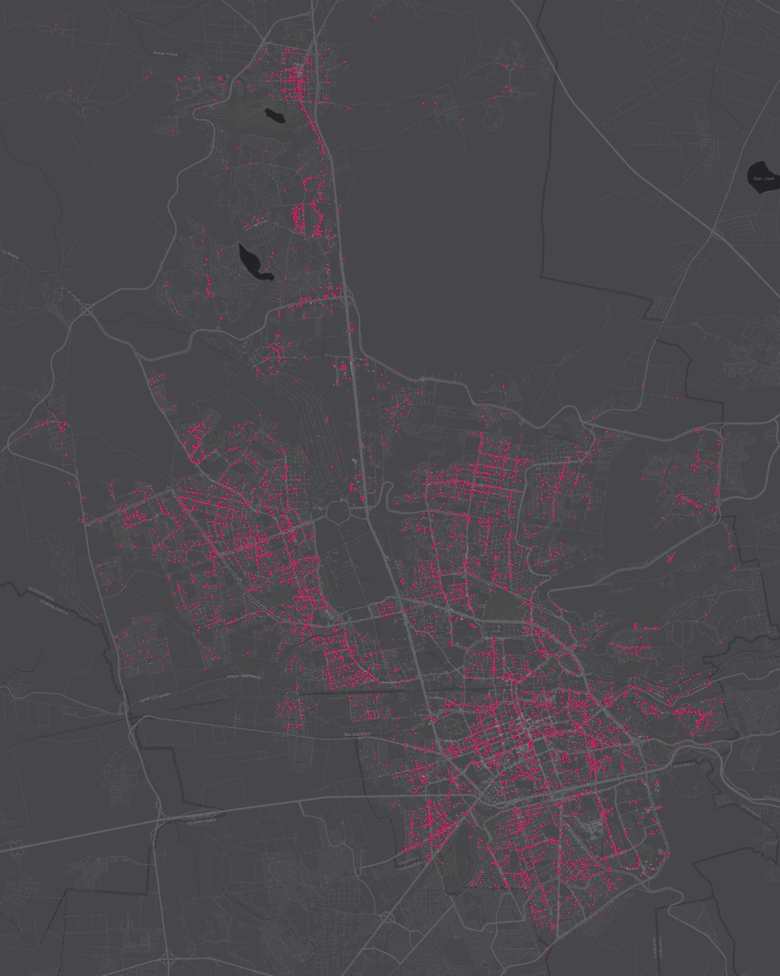 6,731 estéticas de Querétaro como pins rosas sobre los 131,067 negocios del municipio